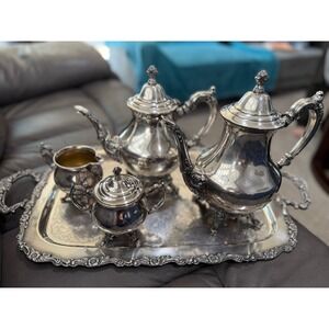 Vintage WM Rogers 1940's 5 Piece Tea Coffee Service Set with Engraved Floral